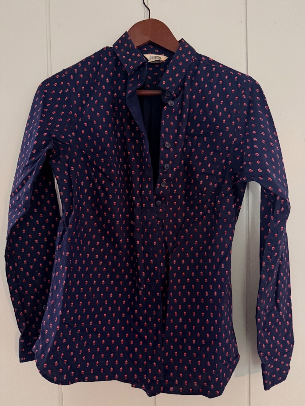 Duluth Trading Co XS Navy Pineapple Print Button Down Shirt Stretch Cotton